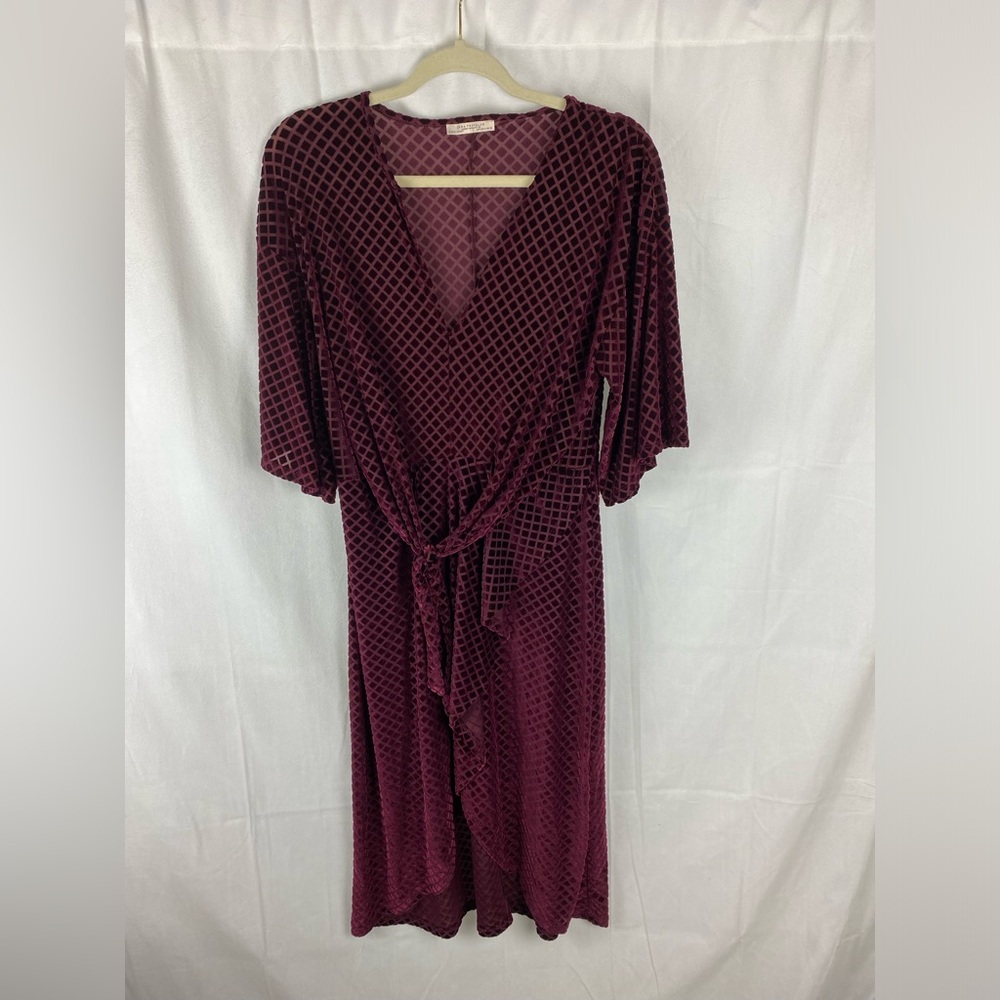 ZARA‎ Trafaluc Burnout Velvet Midi  Dress Women's Medium Geometric Front Tie .